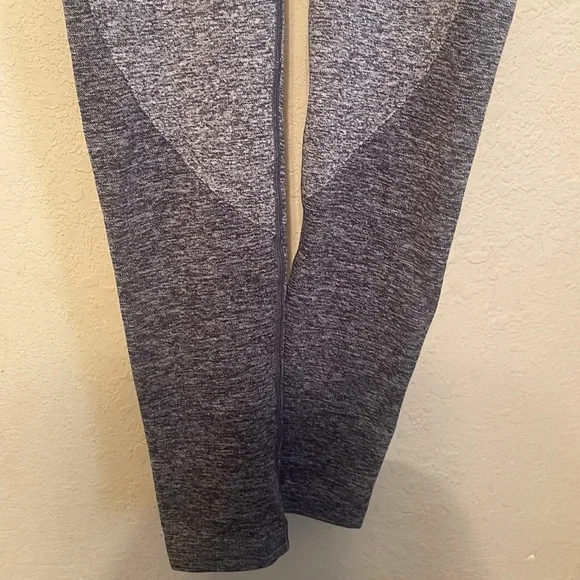 Gymshark leggings - Picture 3 of 4